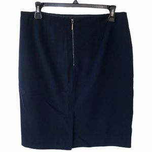 ✨5/$20✨ ANN KLEIN Navy Pencil Skirt Back Zipper Size 6